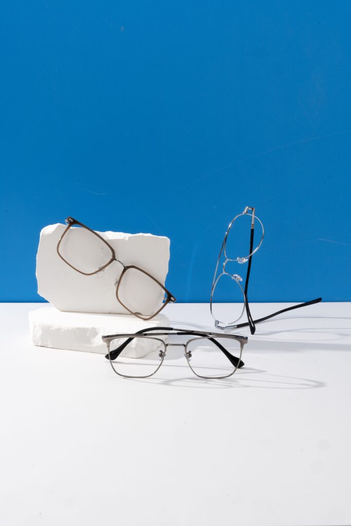 pexels glassesshop gs 1317359316 26235938